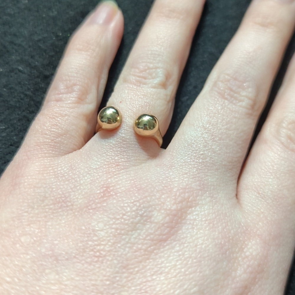 Gold Tone Open Ball Statement Ring - size 5.75